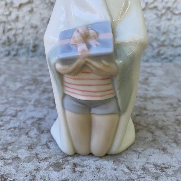 LLADRÓ MELCHOR KING Gloss Nativity Scene Porcelain Figurine Holiday RARE Vintage - Picture 2 of 11